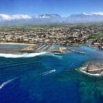 Plage de Terre Sainte à Sint Pierre - Port de Saint-Pierre